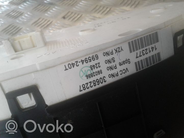 Volvo S60 Tachimetro (quadro strumenti) 30682287