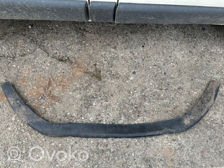 Renault Clio IV Spojler zderzaka przedniego 960157969R