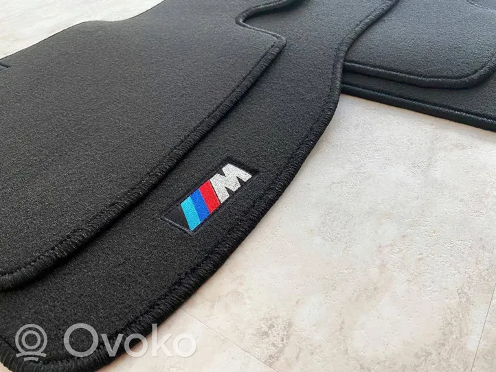 BMW X5 E53 Zestaw dywaników samochodowych 