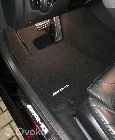 Mercedes-Benz E W211 Kit tapis de sol auto 