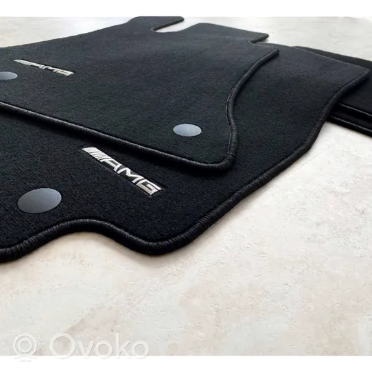 Mercedes-Benz E C207 W207 Kit tapis de sol auto 