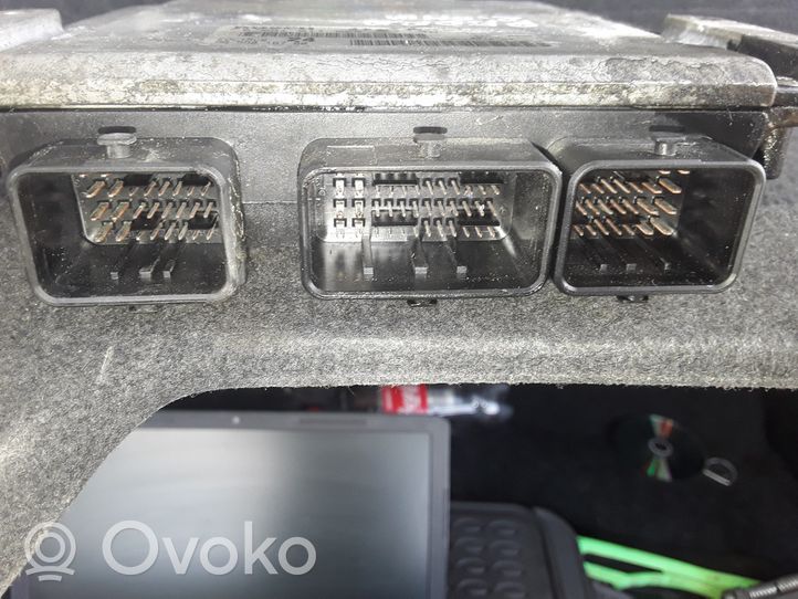 Peugeot 807 Sterownik / Moduł ECU 0281011522