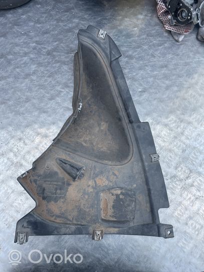 BMW 3 F30 F35 F31 Staffa paraspruzzi anteriore 7260739