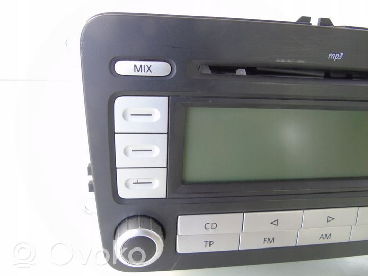 Volkswagen Eos Unité principale radio / CD / DVD / GPS 1K0035186AE