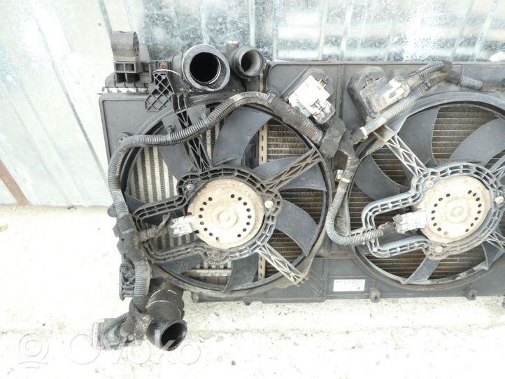 Opel Meriva B Set del radiatore 