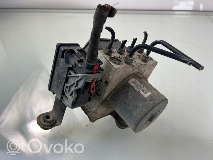 Volkswagen Tiguan Główny cylinder hamulca 5N0614517L