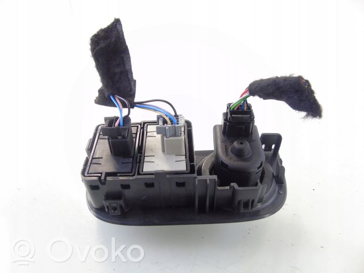 Dacia Sandero Kit interrupteurs 684937116R