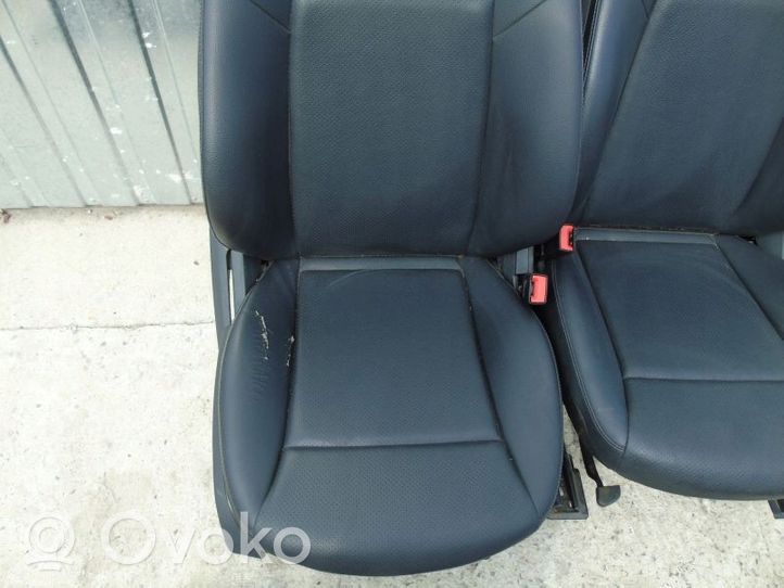 Mercedes-Benz C W205 Set interni 