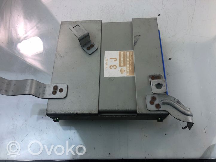 Nissan 200 SX Dzinēja vadības bloks 2371082F04