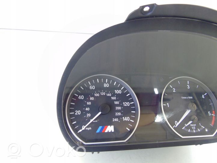 BMW 1 E82 E88 Compteur de vitesse tableau de bord 