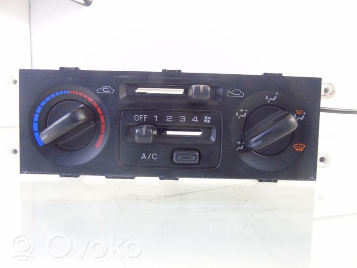 Subaru Forester SF Climate control unit 