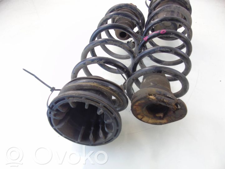 Peugeot 5008 Rear coil spring, 24.02 € RRR