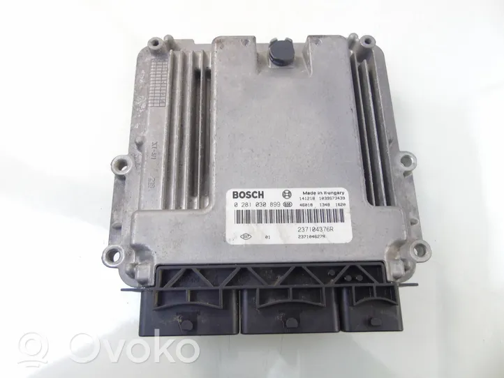 Renault Clio IV Variklio valdymo blokas 237104376R