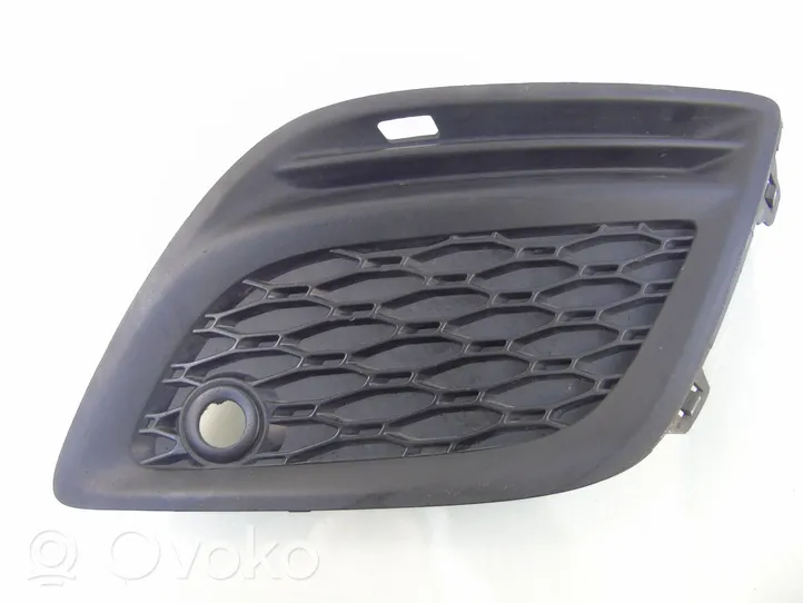 Volvo XC60 Grille inférieure de pare-chocs avant 31290661