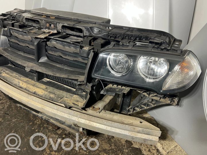 BMW X3 E83 Kompletny zestaw przedniej części nadwozia / karoserii 