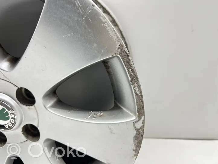 Skoda Superb B6 (3T) Felgi aluminiowe R16 3t0601025