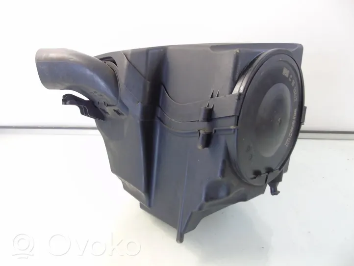 Ford Grand C-MAX Boîtier de filtre à air AV61-9600-BE