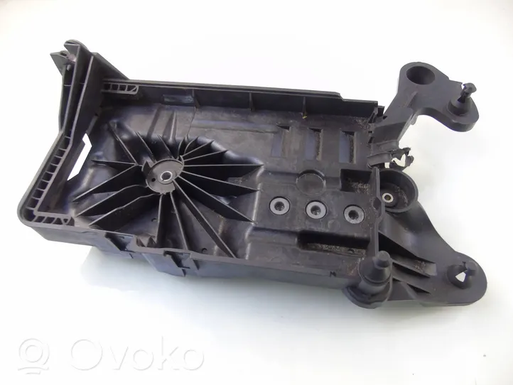 Audi A3 8Y Vassoio scatola della batteria 5WA915331