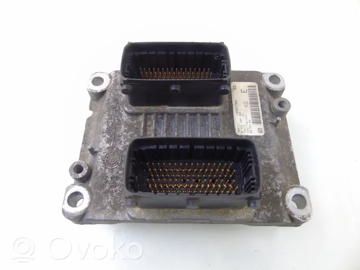 Fiat Grande Punto Sterownik / Moduł ECU 0261208969