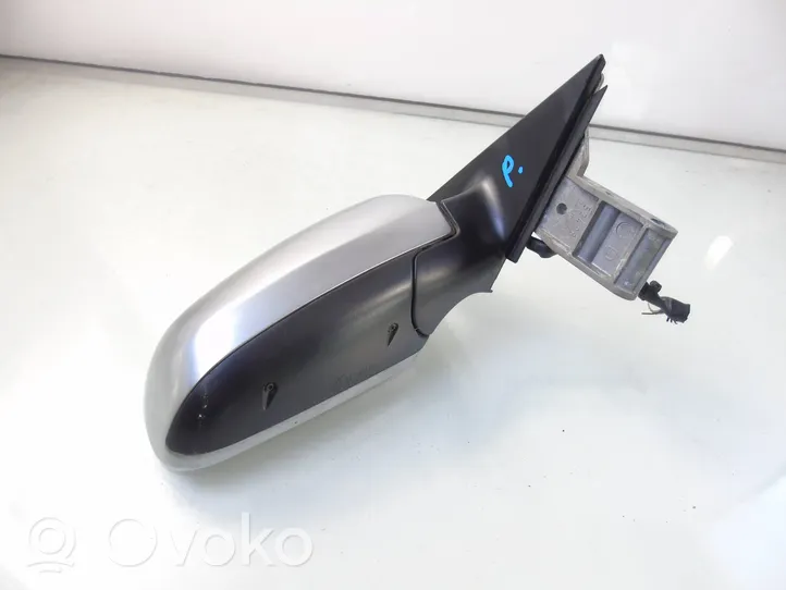 Audi A4 S4 B7 8E 8H Front door electric wing mirror 