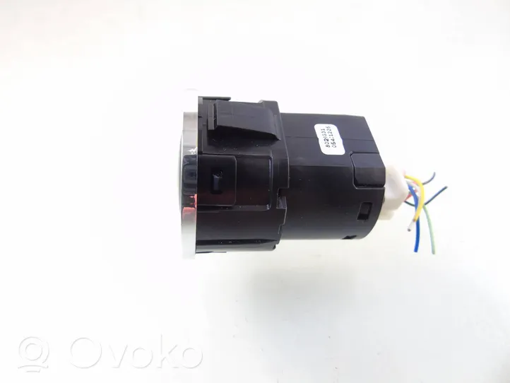 Suzuki Swift Moottorin start-stop-painike/kytkin 37290-81P01