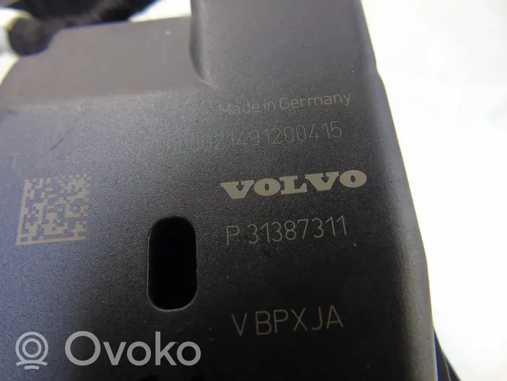 Volvo V70 Telecamera per parabrezza 31387311