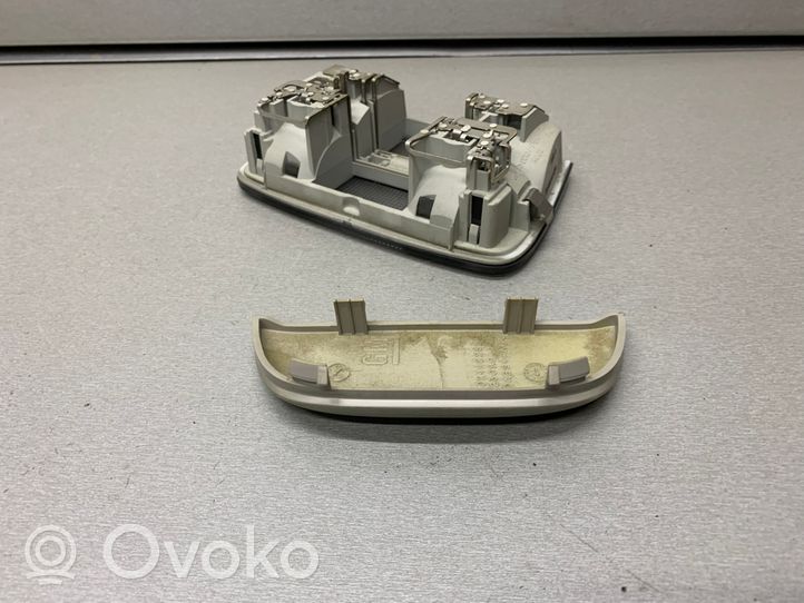 Opel Corsa C Światło fotela przedniego 273893313