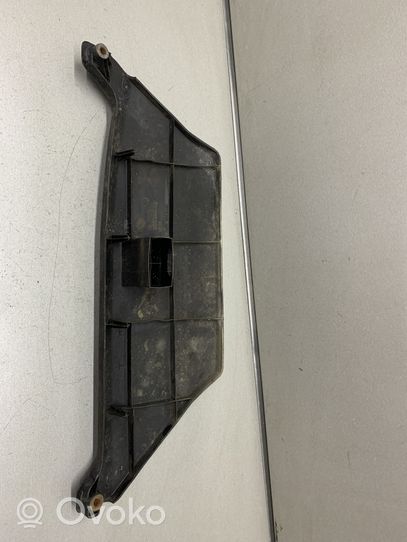 Volkswagen PASSAT B3 Radiator trim 357121343