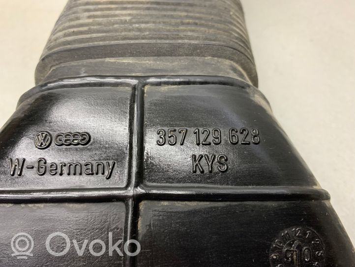 Volkswagen PASSAT B3 Część rury dolotu powietrza 357129628