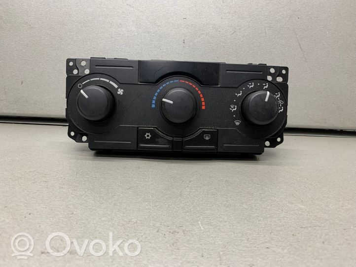 Dodge Magnum Climate control unit P55111870AJ