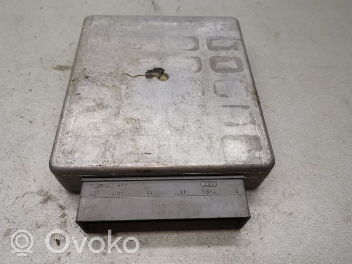 Ford Mondeo Mk III Dzinēja vadības bloks 1S7F12A650CAD