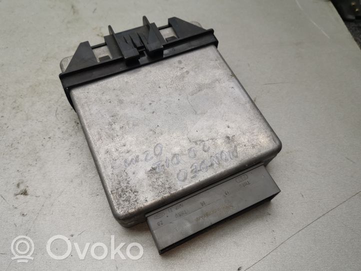 Ford Mondeo Mk III Dzinēja vadības bloks 3S7112A650DA