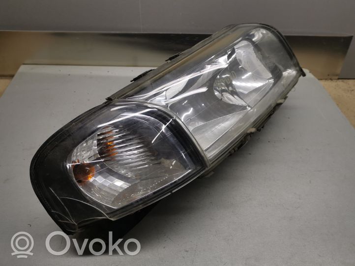 Volvo S80 Lampa przednia 