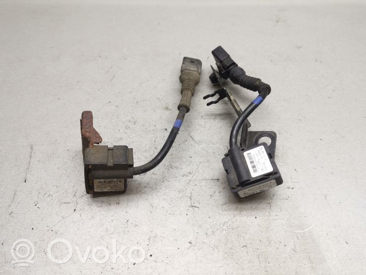 Audi A8 S8 D3 4E Capteur de vitesse angulaire en lacet 4E0616576K