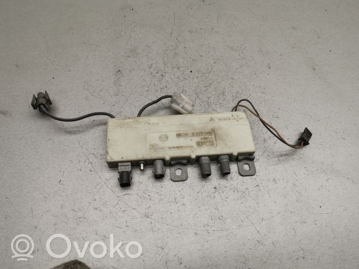 BMW 5 E39 Antennenverstärker Signalverstärker 8378090