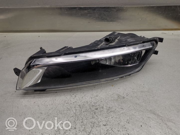 Volkswagen PASSAT CC Front fog light 3C8941700