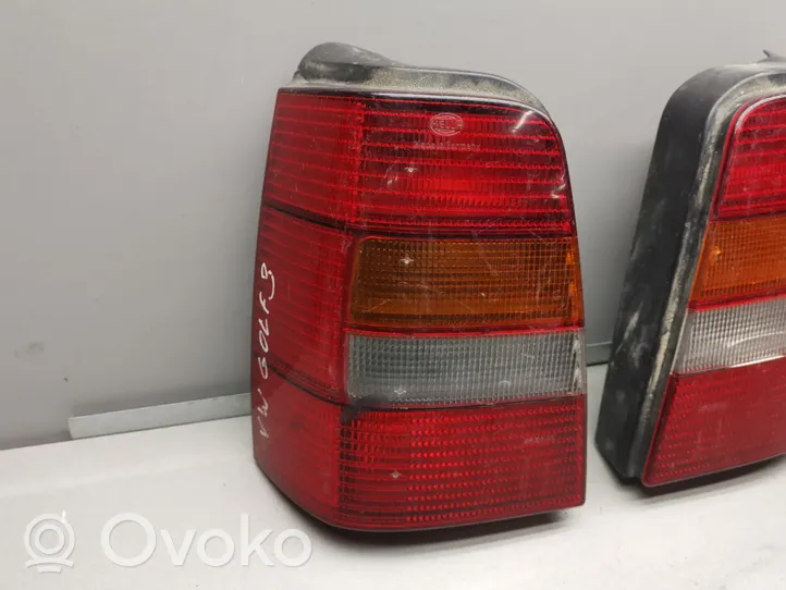 Volkswagen Golf III Set feux arrière / postérieurs 1H9945111