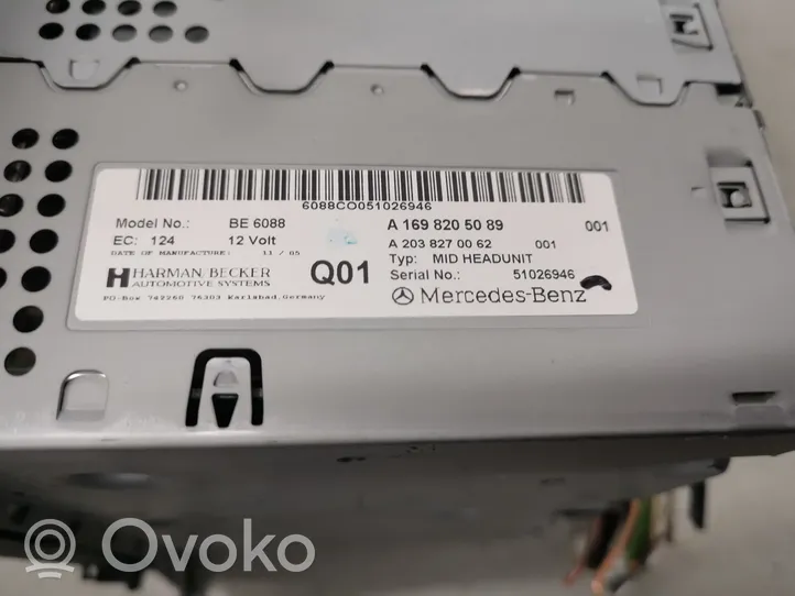 Mercedes-Benz A W169 Unité principale radio / CD / DVD / GPS A1698205089
