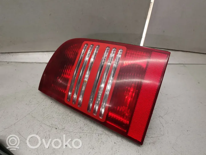 Skoda Octavia Mk1 (1U) Lampa tylna 1U9945096