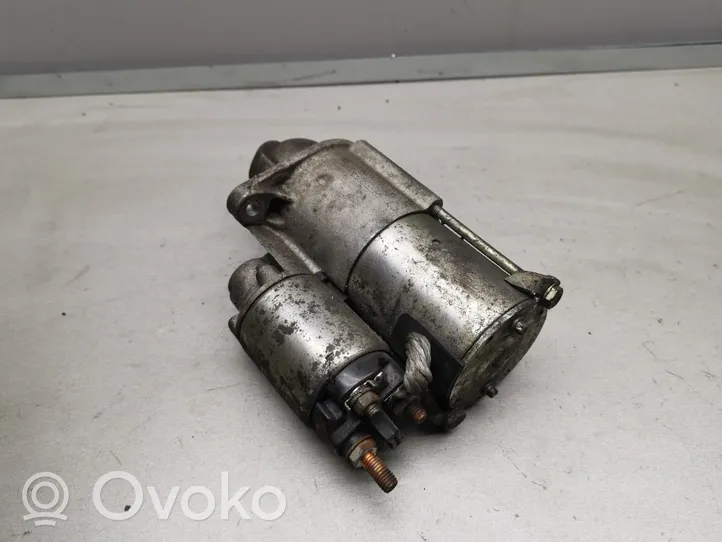 Opel Astra H Starter motor 55556092