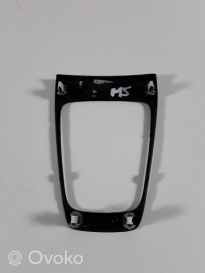 Ford Mondeo MK V Rivestimento in plastica cornice della leva del cambio DS73F045A76E