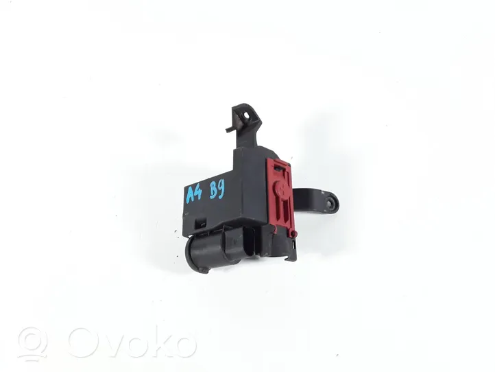 Audi A4 S4 B9 Cavo positivo (batteria) 8W0941823F