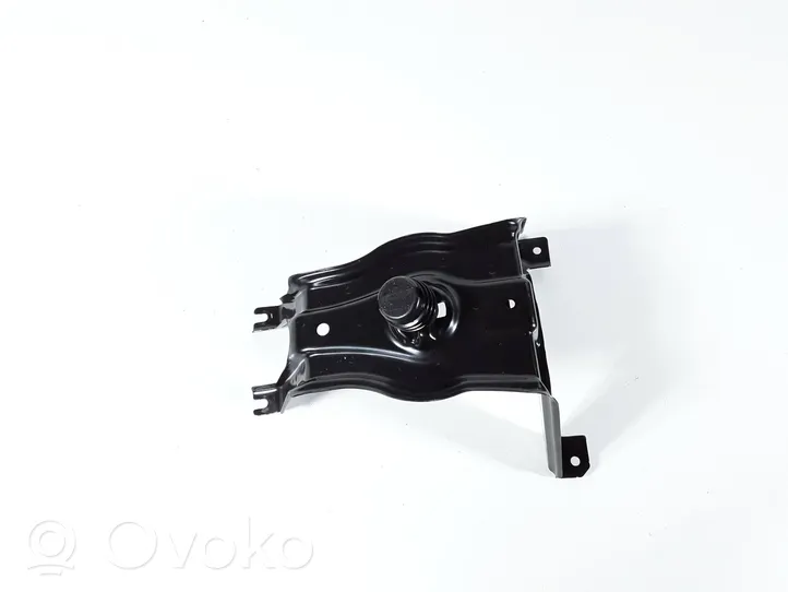 Audi A4 S4 B9 Supporto di montaggio ruota di scorta 8W0802715