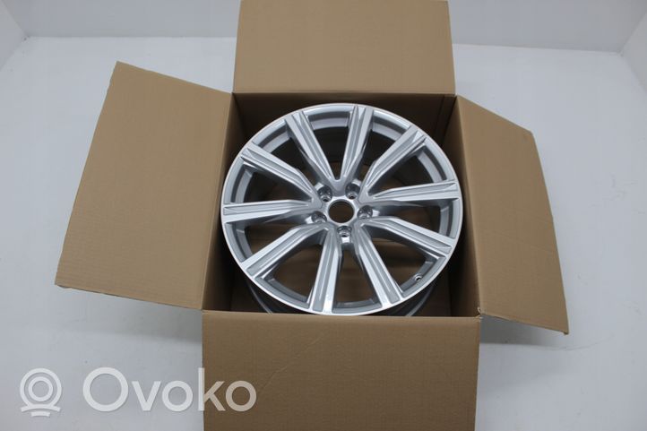 Audi Q8 Felgi aluminiowe R20 4M8601025T