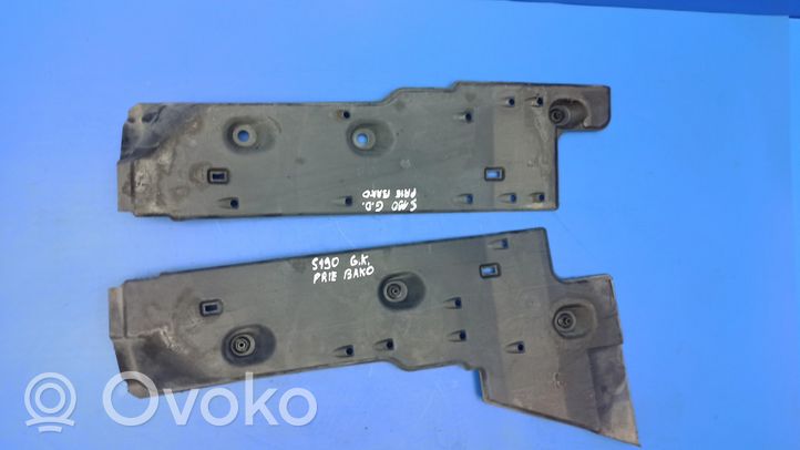 Lexus GS 300 350 430 450H Protezione inferiore del serbatoio del carburante 5816830021