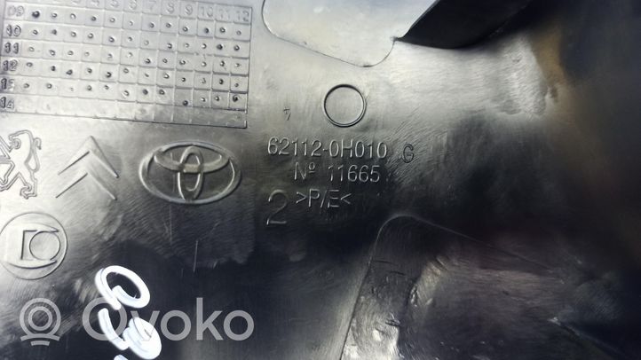 Toyota Aygo AB10 Osłona słupka szyby przedniej / A 621120H010