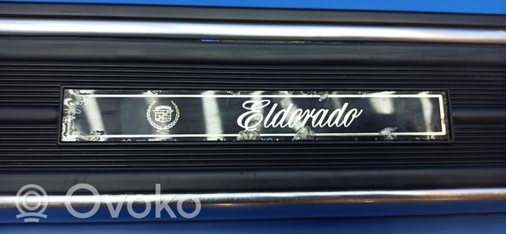 Cadillac Eldorado Etuoven kynnyksen suojalista 20557576