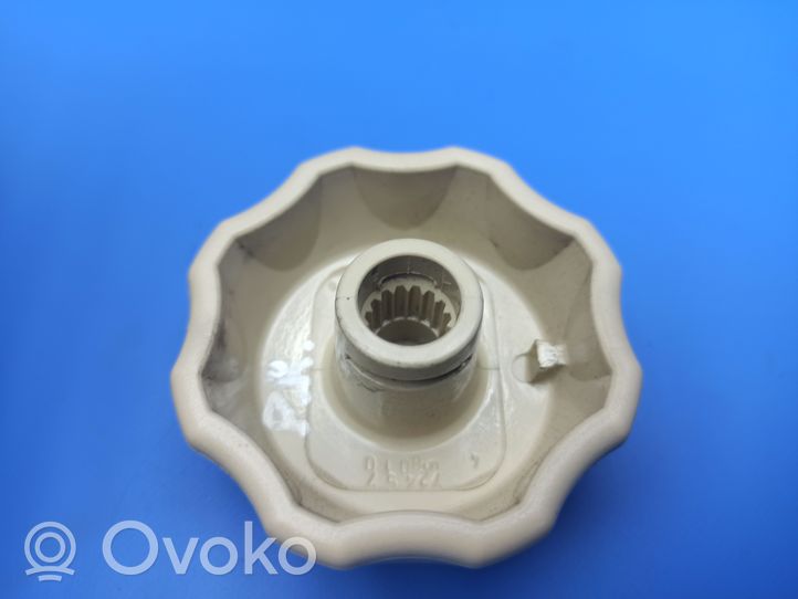 Lexus IS 220D-250-350 Bouton, molette de réglage de siège 7245758010