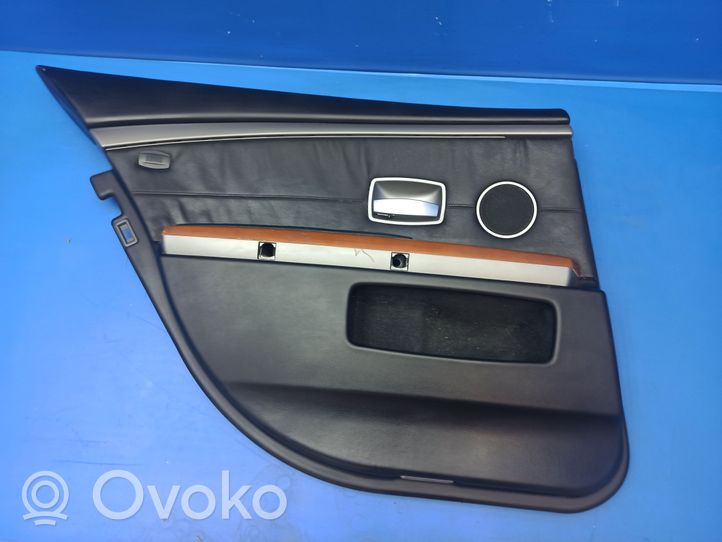 BMW 7 E65 E66 Takaoven verhoilu 42211851