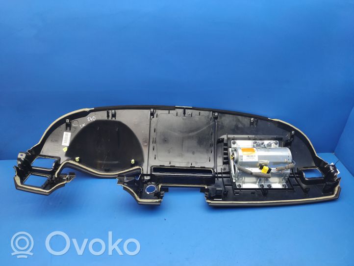 Volvo S40 Dashboard 30722600